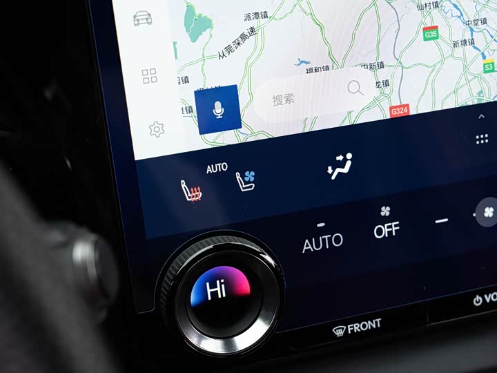 Фото 17 - Lexus RX