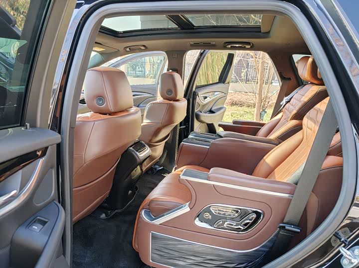 Фото 12 - Buick Enclave