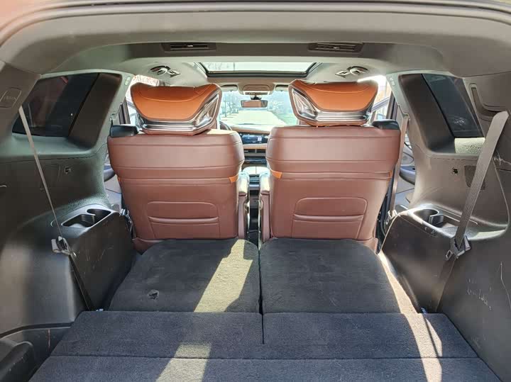 Фото 13 - Buick Enclave