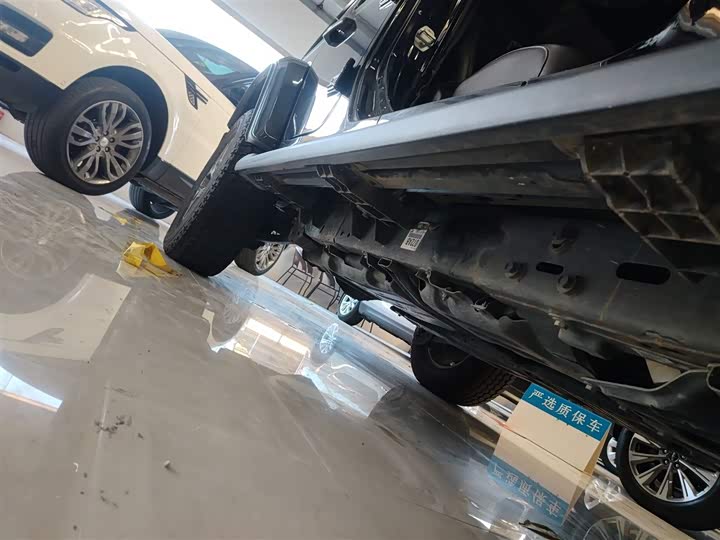 Фото 21 - Jeep Wrangler Hybrid