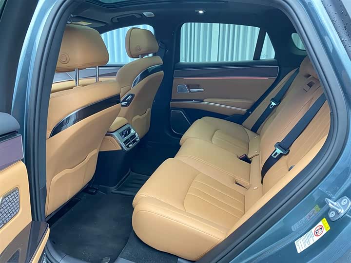 Фото 10 - BYD Han L