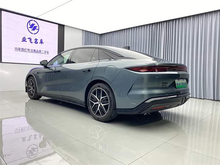 Фото 6 - BYD Han L