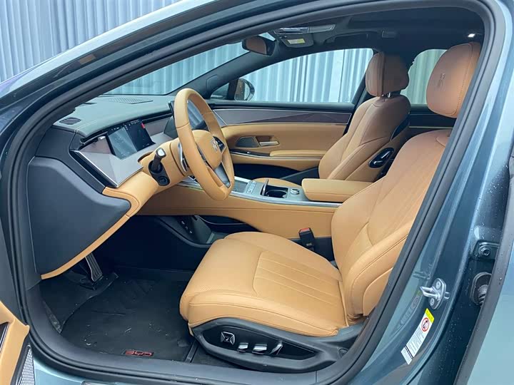 Фото 7 - BYD Han L