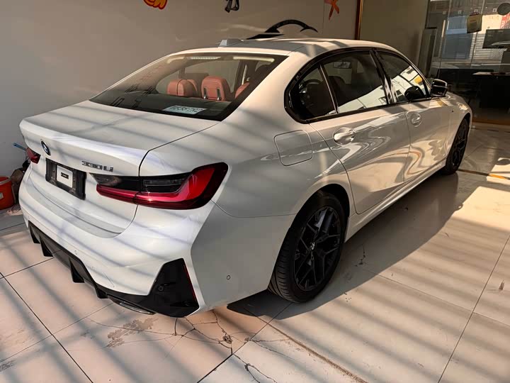 Фото 4 - BMW 3 Series