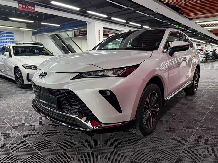 Фото 1 - Toyota Venza