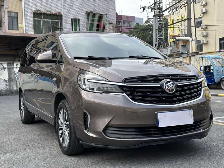 Фото 3 - Buick GL8 ES