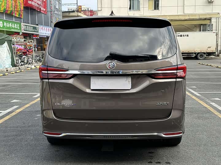 Фото 5 - Buick GL8 ES