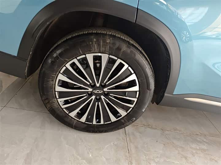 Фото 26 - Chery Tiggo 8 Plus C-DM