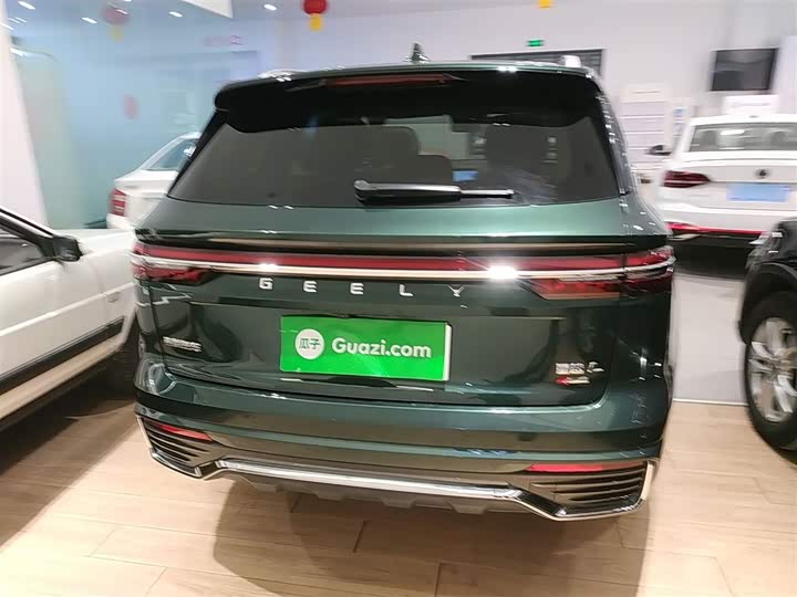 Фото 6 - Geely Monjaro