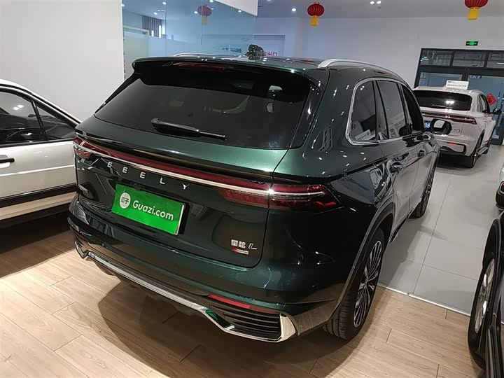 Фото 7 - Geely Monjaro