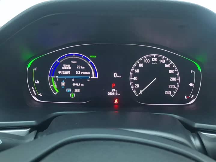 Фото 14 - Honda Accord