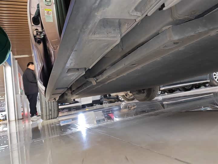 Фото 21 - BYD Dolphin