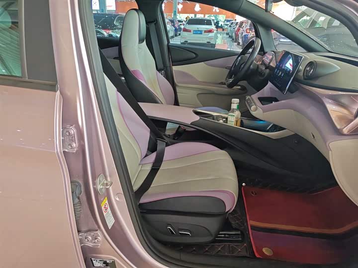 Фото 25 - BYD Dolphin