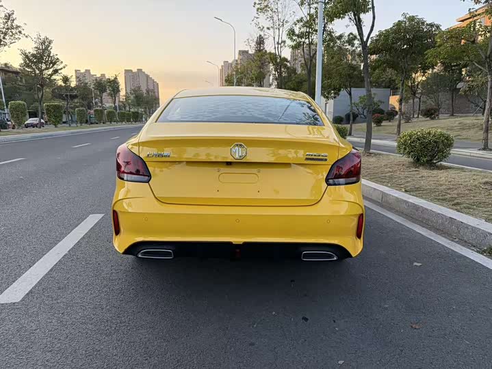 Фото 11 - MG Motor 5