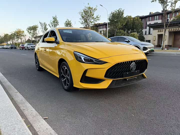 Фото 3 - MG Motor 5