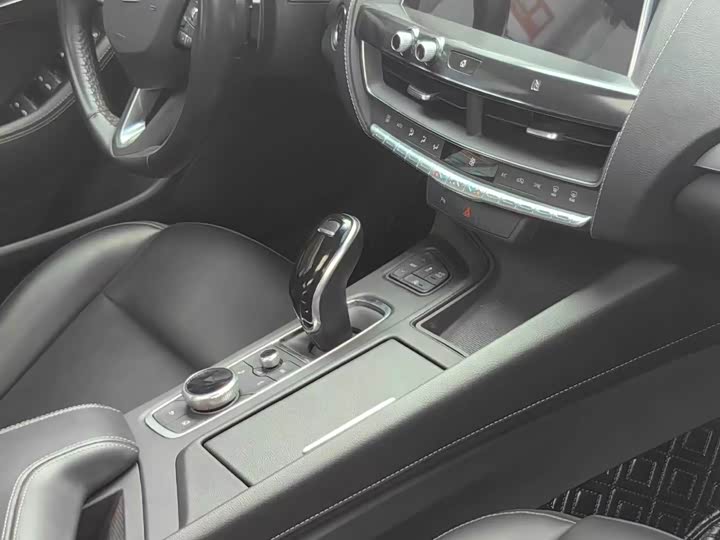 Фото 4 - Cadillac CT5