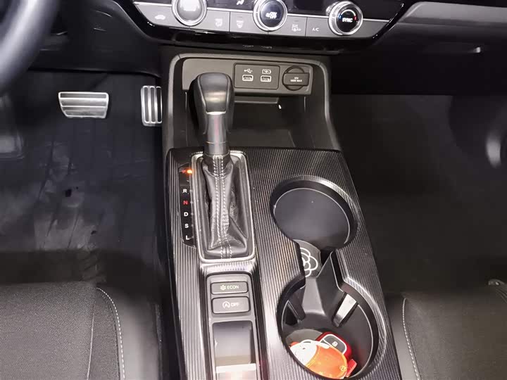 Фото 14 - Honda Civic