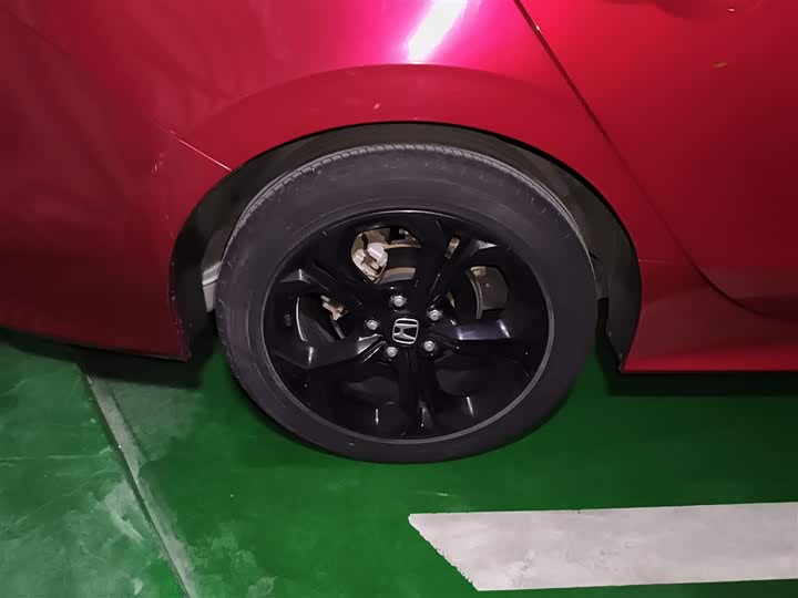 Фото 26 - Honda Civic