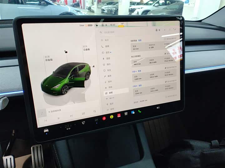 Фото 12 - Tesla Model Y