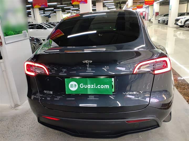 Фото 5 - Tesla Model Y