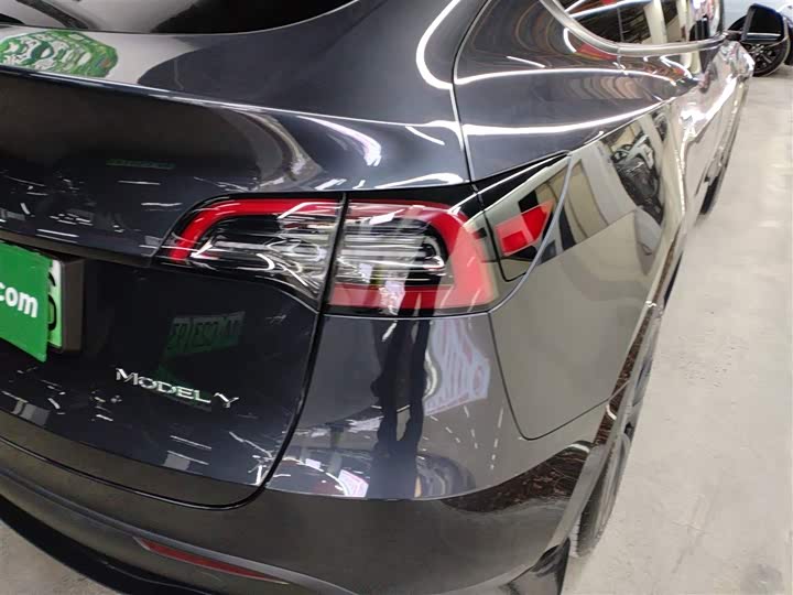 Фото 7 - Tesla Model Y