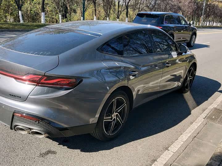 Фото 13 - MG Motor 7