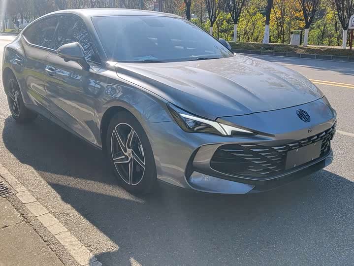 Фото 3 - MG Motor 7