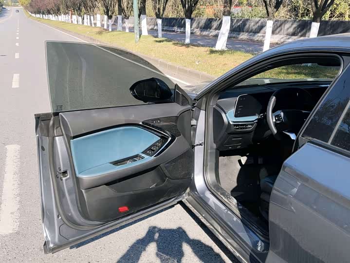 Фото 6 - MG Motor 7