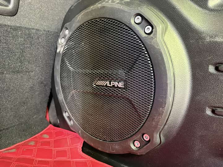 Фото 12 - Jeep Wrangler