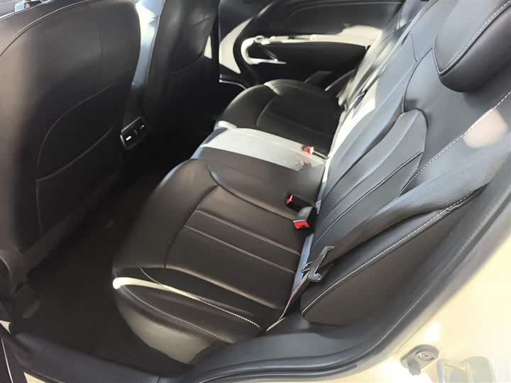 Фото 17 - GAC Trumpchi GS3