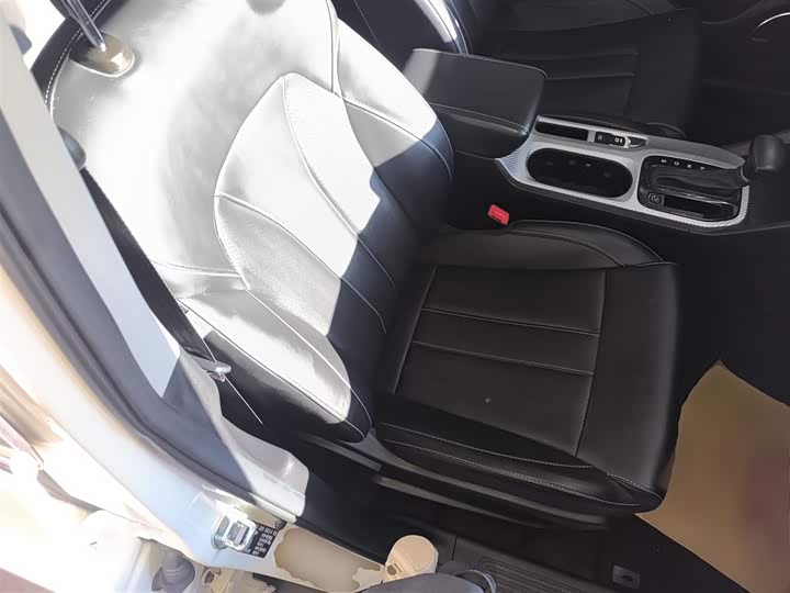 Фото 25 - GAC Trumpchi GS3