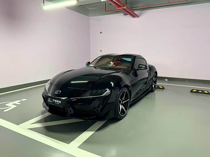 Фото 19 - Toyota Supra