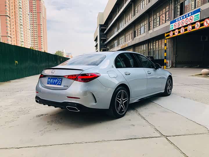 Фото 4 - Mercedes-Benz C-Class