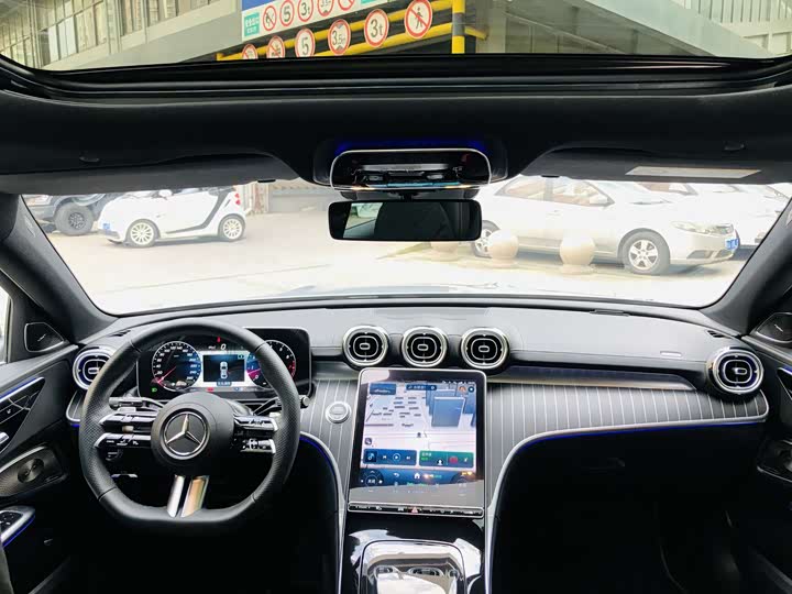 Фото 7 - Mercedes-Benz C-Class