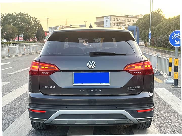 Фото 5 - Volkswagen Tayron