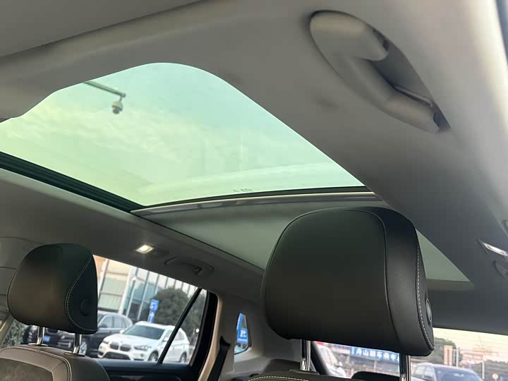 Фото 9 - Volkswagen Tayron