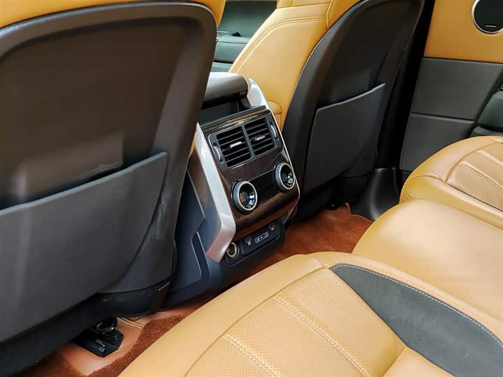 Фото 8 - Land Rover Range Rover Sport