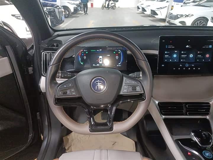 Фото 11 - BYD Song Pro Hybrid