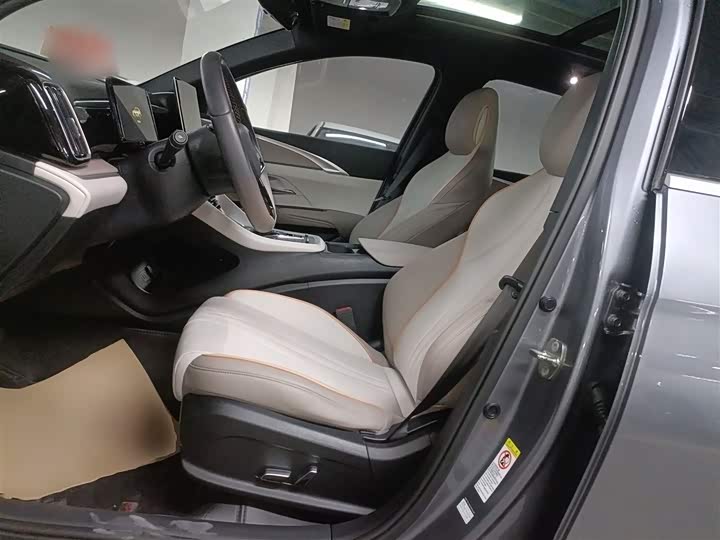 Фото 15 - BYD Song Pro Hybrid