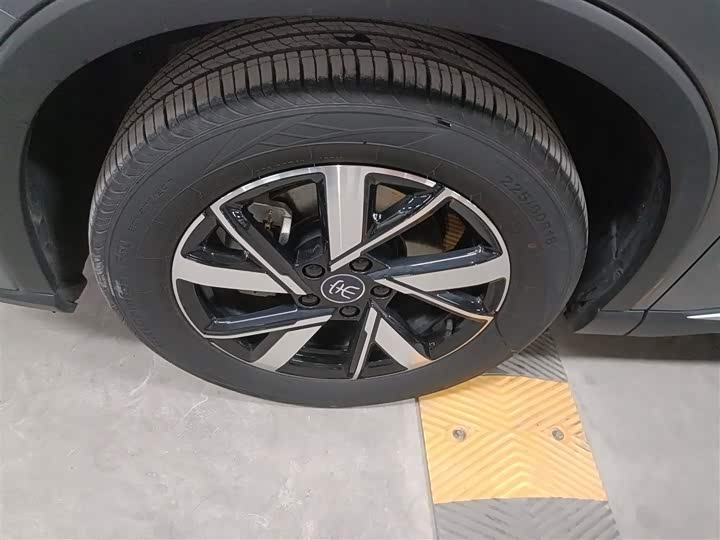 Фото 23 - BYD Song Pro Hybrid