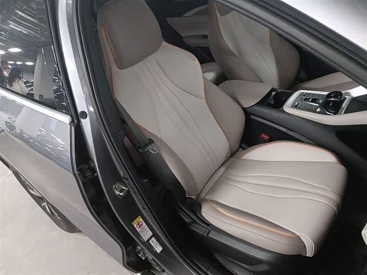 Фото 25 - BYD Song Pro Hybrid