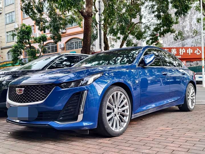 Фото 1 - Cadillac CT5