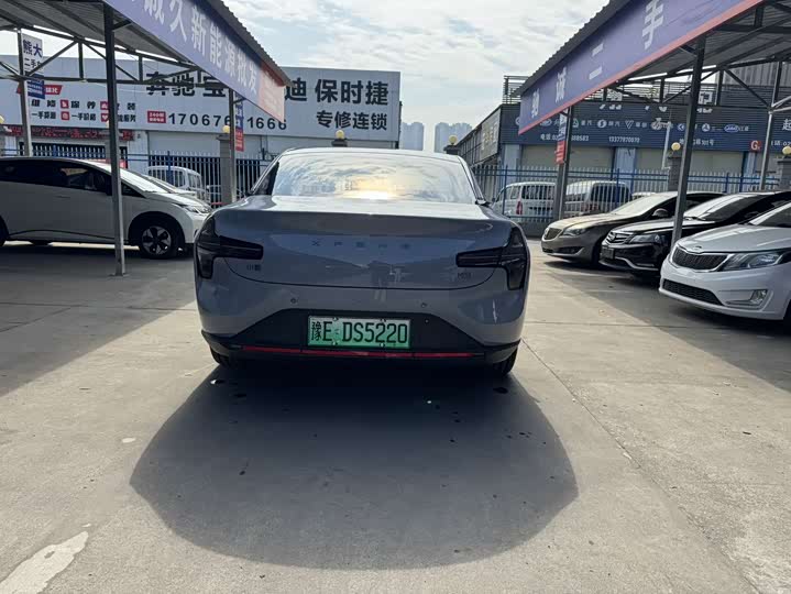 Фото 5 - XPeng Mona M03