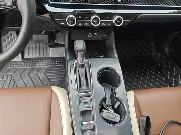 Фото 14 - Honda Integra