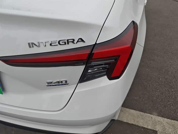 Фото 8 - Honda Integra