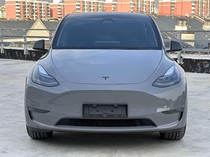 Фото 2 - Tesla Model Y