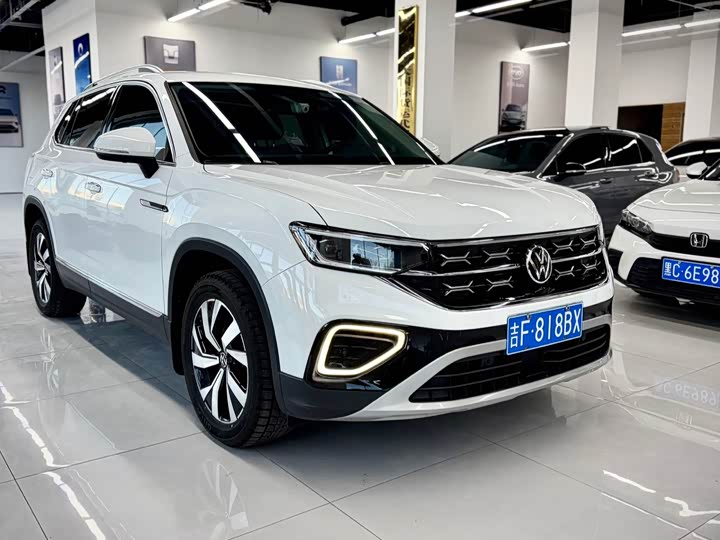 Фото 8 - Volkswagen Tayron