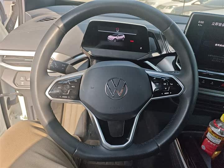 Фото 11 - Volkswagen ID.4 Crozz