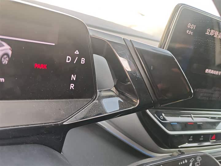 Фото 14 - Volkswagen ID.4 Crozz