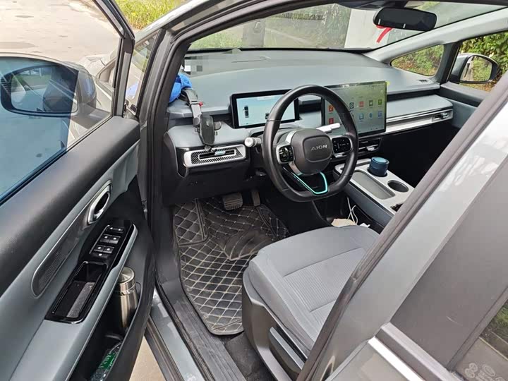 Фото 14 - GAC Aion Y